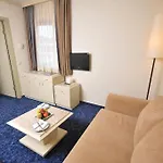 Hotel Class