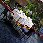 Hotel Class 4*